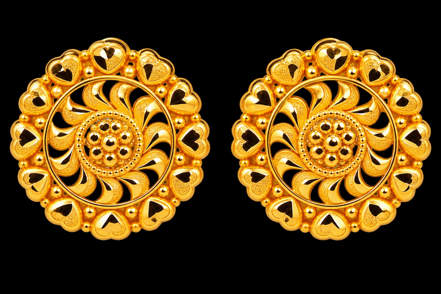 Elegant 22ct Gold Floral Stud Earrings