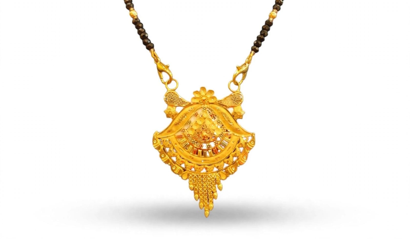 22ct Hallmark Gold MS Pendant 5.35gm - Leaf Butterfly Bridal Mangalsutra with Jhalar