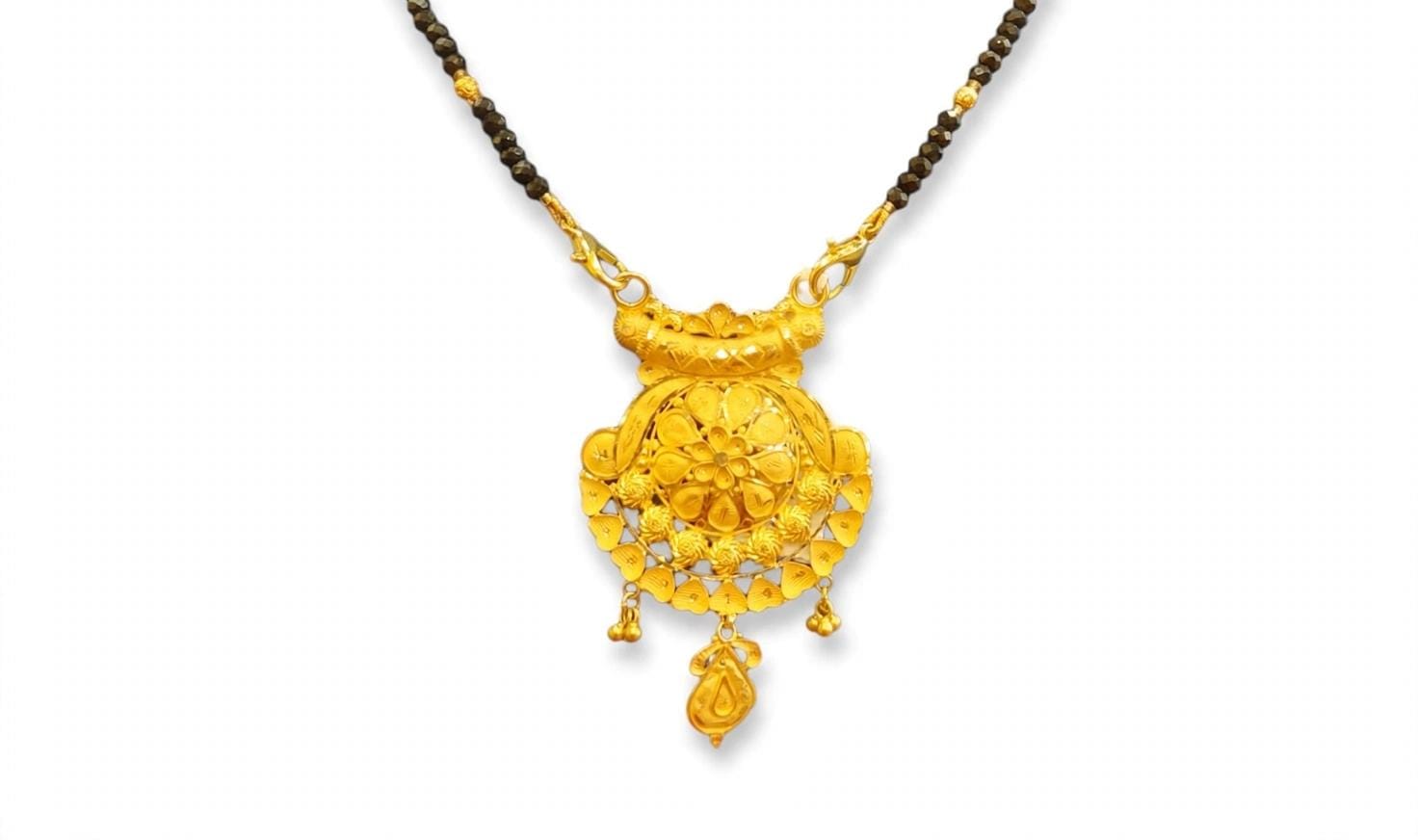 22ct Hallmark Gold MS Pendant 4.43gm - Fancy Paan Round Jali Bridal Mangalsutra with Drop |