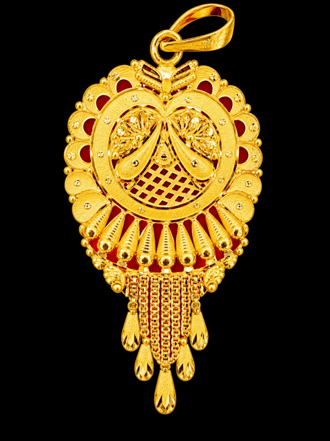 Traditional Gold Pendant with Intricate Filigree Design