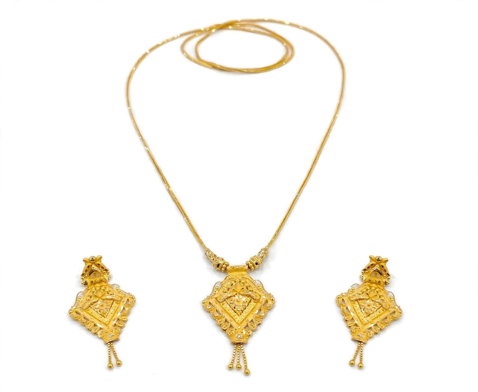 22ct Hallmark Gold Kanthi Set  - Diamond Designer Pendant Set
