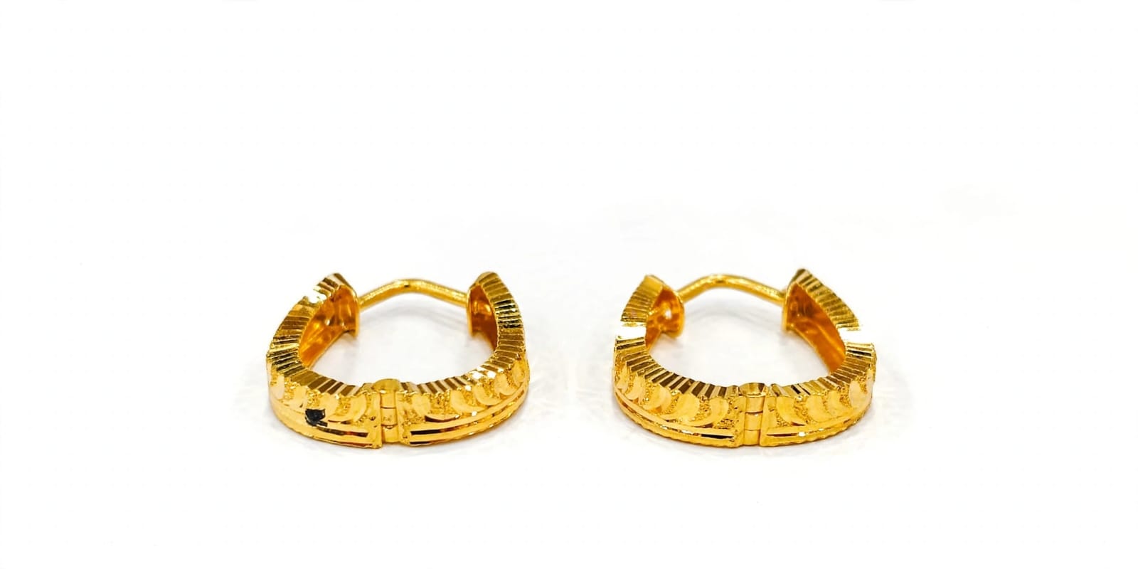 22ct Gold V.Bali Earrings 2.93gm - Heart Shape Cutting Design
