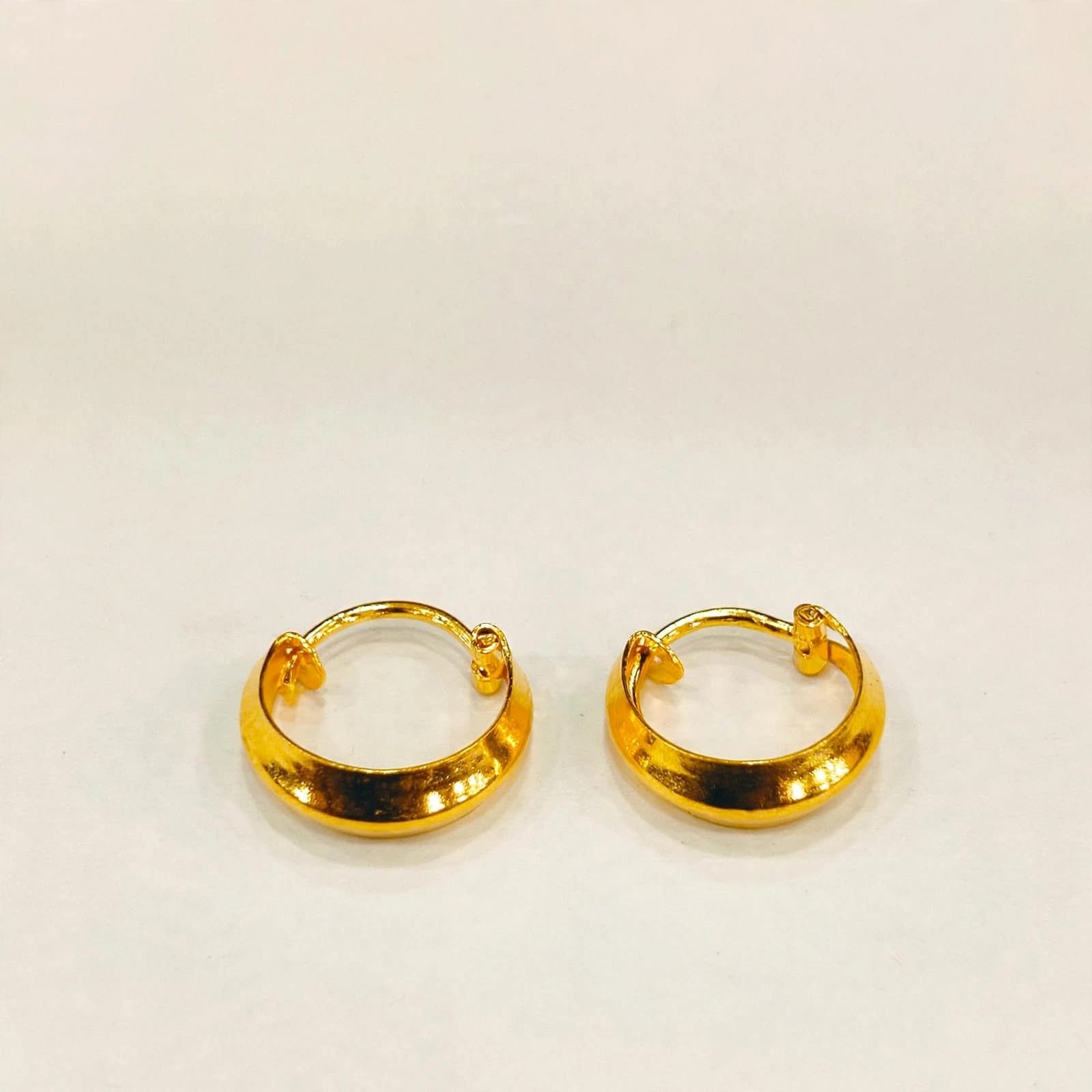 22ct Gold Bali Earrings - Plain Glossy Lightweight Hoop Bali